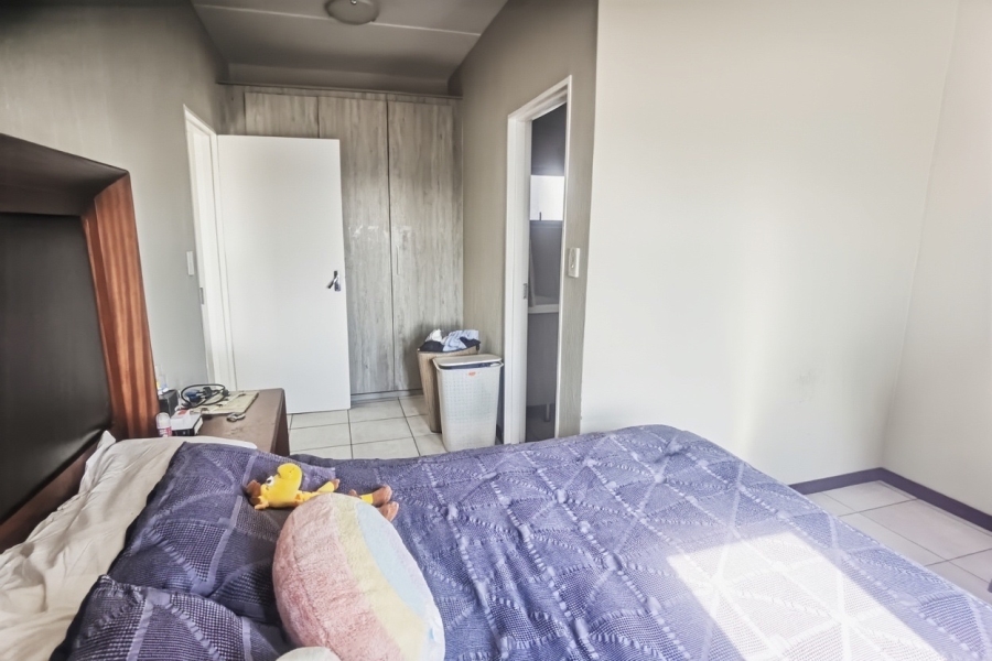 2 Bedroom Property for Sale in Sunninghill Gauteng