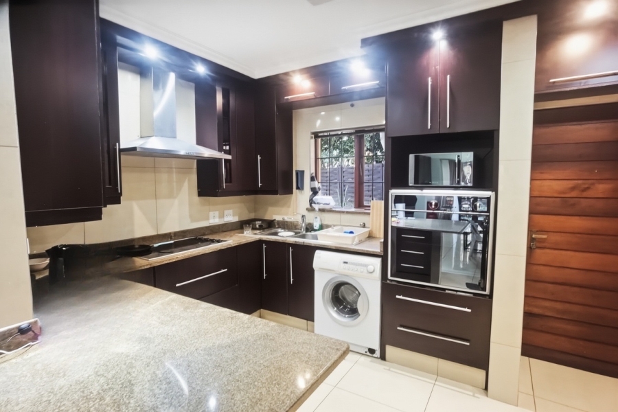 3 Bedroom Property for Sale in Sunninghill Gauteng