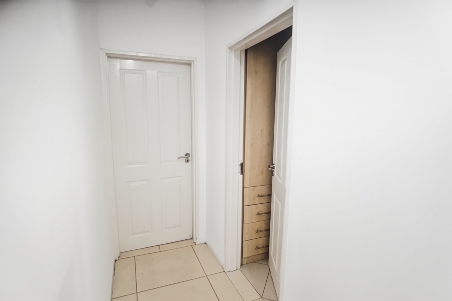 3 Bedroom Property for Sale in Sunninghill Gauteng
