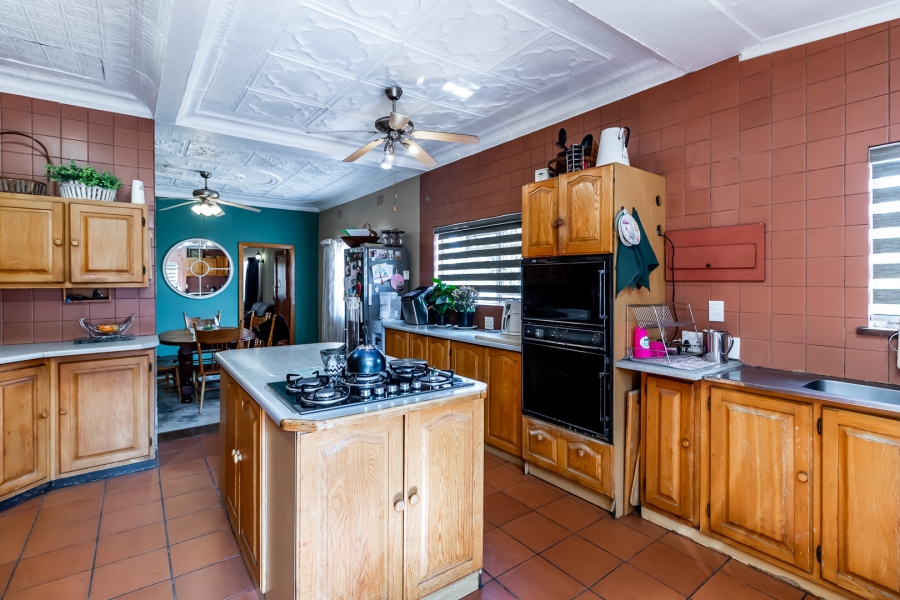 5 Bedroom Property for Sale in Roseville Gauteng