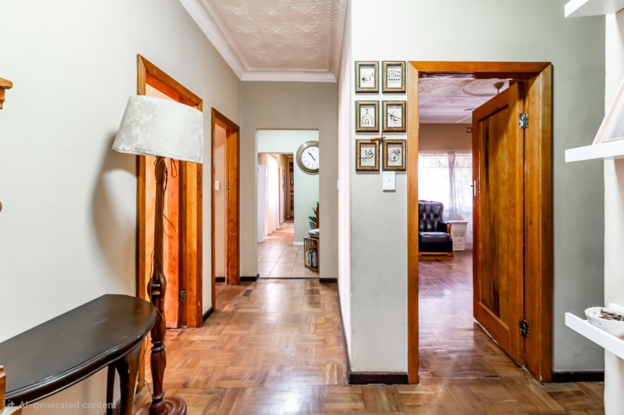 5 Bedroom Property for Sale in Roseville Gauteng