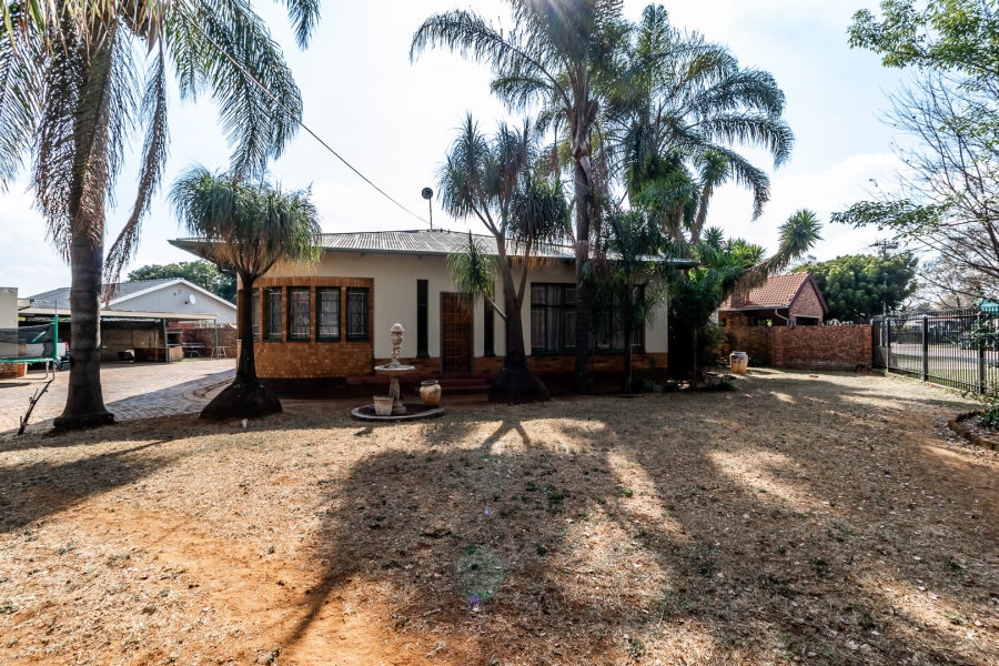 5 Bedroom Property for Sale in Roseville Gauteng
