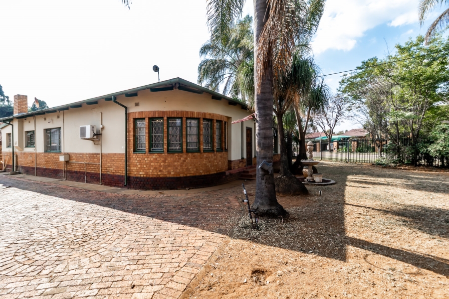 5 Bedroom Property for Sale in Roseville Gauteng