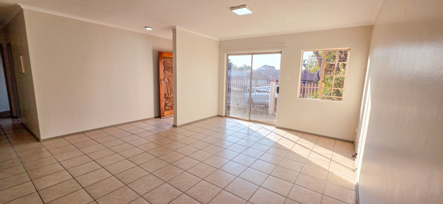3 Bedroom Property for Sale in Magalieskruin Gauteng
