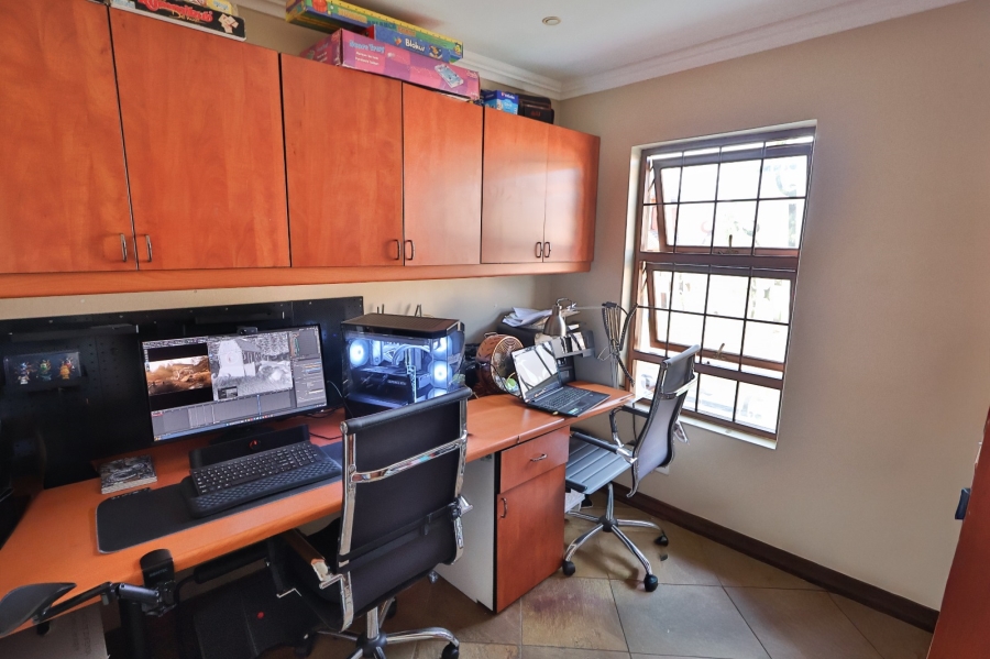 4 Bedroom Property for Sale in Rynfield Gauteng