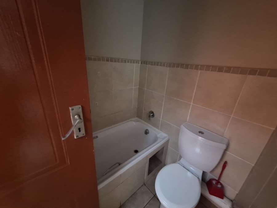 2 Bedroom Property for Sale in Montana Gauteng
