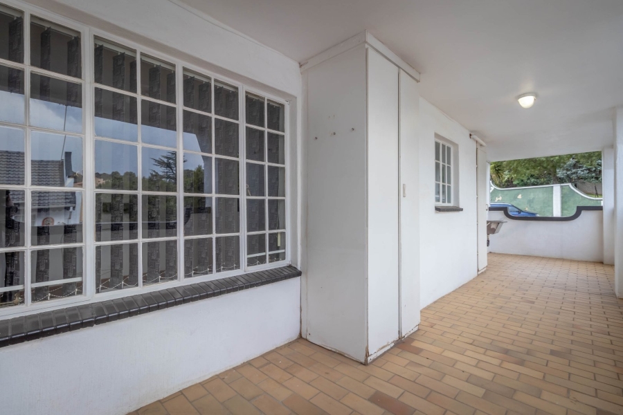 To Let 2 Bedroom Property for Rent in Helderkruin Gauteng