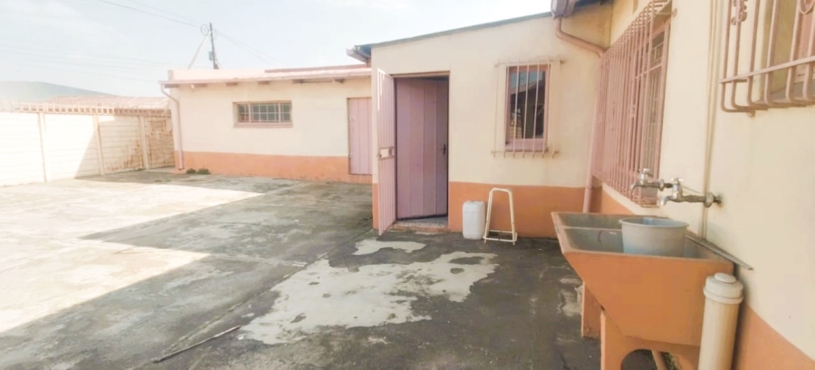 3 Bedroom Property for Sale in Dewalt Hattingh Park Gauteng