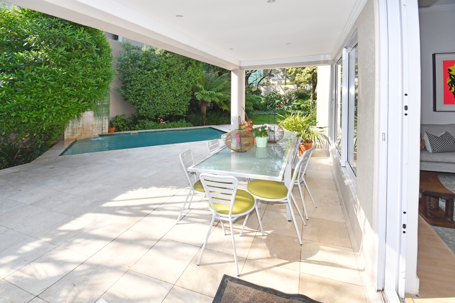 2 Bedroom Property for Sale in Hyde Park Gauteng