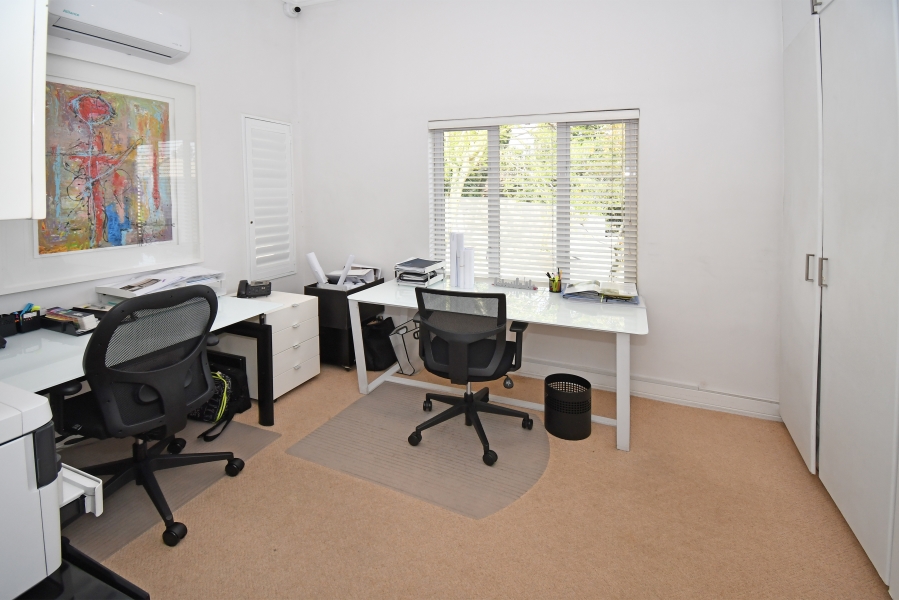 2 Bedroom Property for Sale in Hyde Park Gauteng