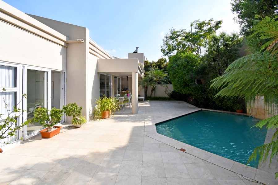 2 Bedroom Property for Sale in Hyde Park Gauteng