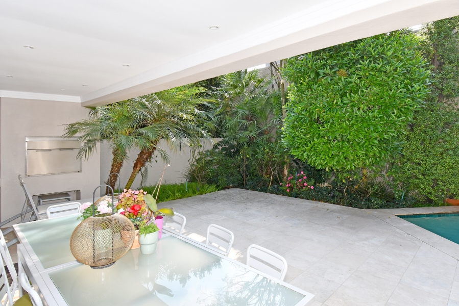 2 Bedroom Property for Sale in Hyde Park Gauteng