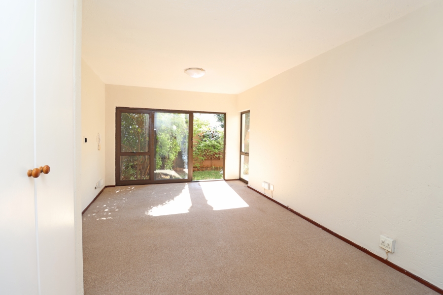 2 Bedroom Property for Sale in Orchards Gauteng