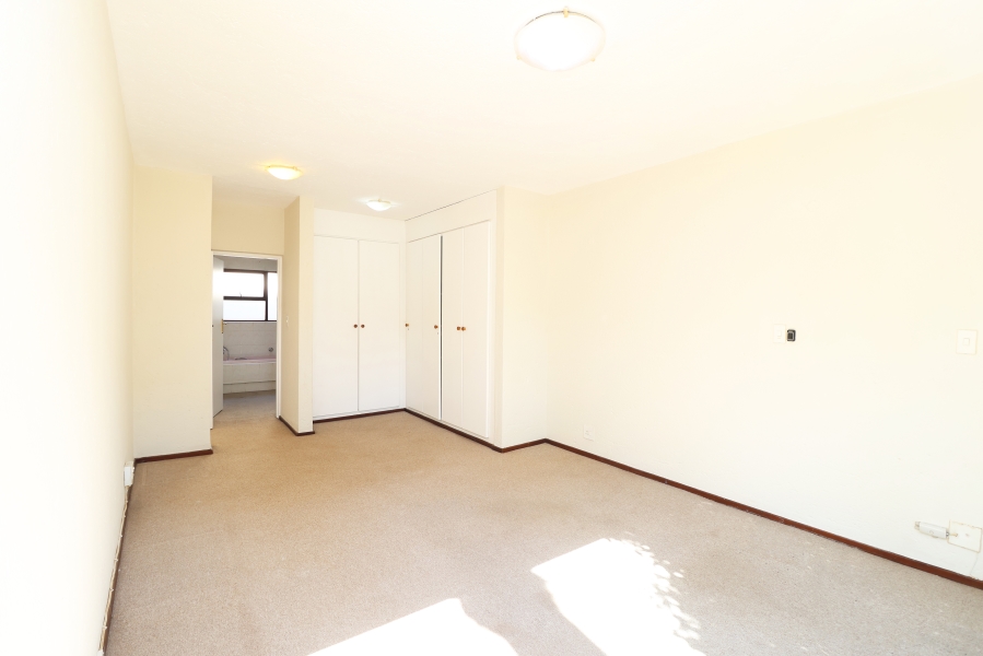 2 Bedroom Property for Sale in Orchards Gauteng