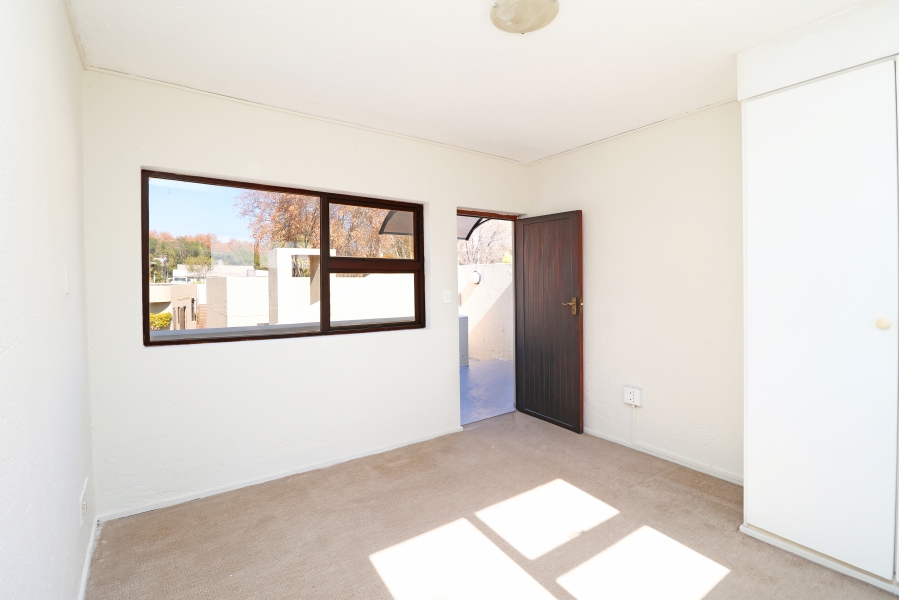 2 Bedroom Property for Sale in Orchards Gauteng