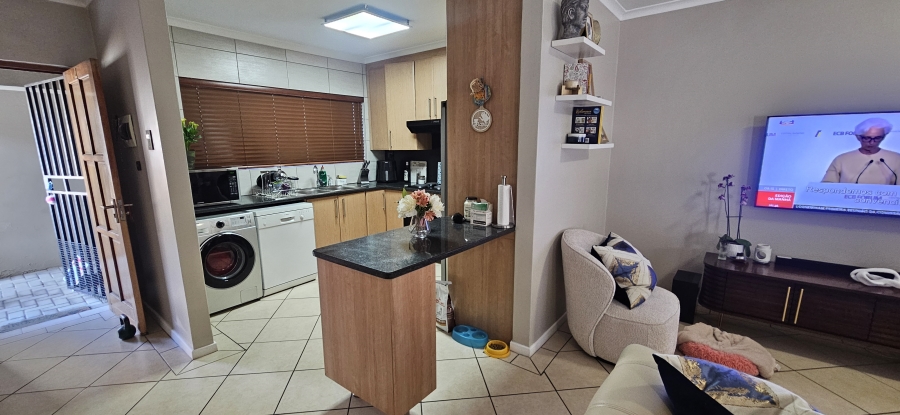 2 Bedroom Property for Sale in Meyersdal Gauteng