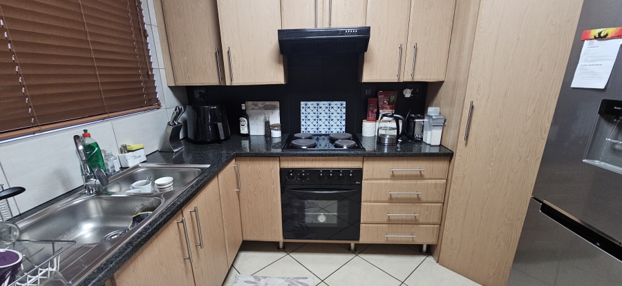 2 Bedroom Property for Sale in Meyersdal Gauteng