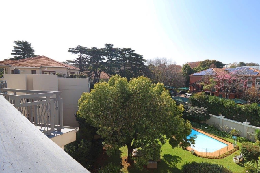 3 Bedroom Property for Sale in Dunkeld West Gauteng