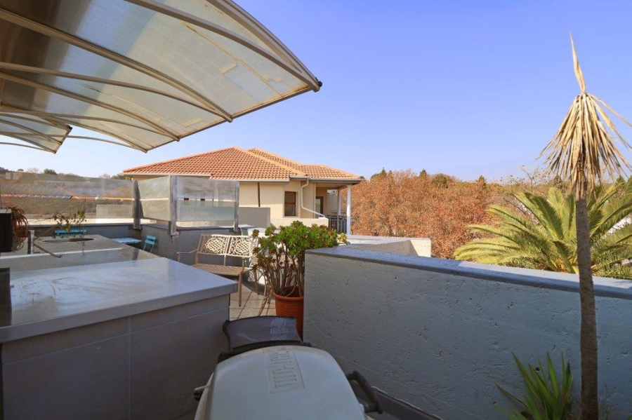 3 Bedroom Property for Sale in Dunkeld West Gauteng