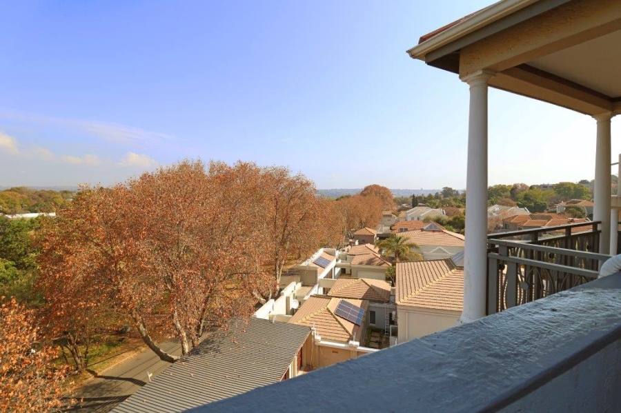 3 Bedroom Property for Sale in Dunkeld West Gauteng