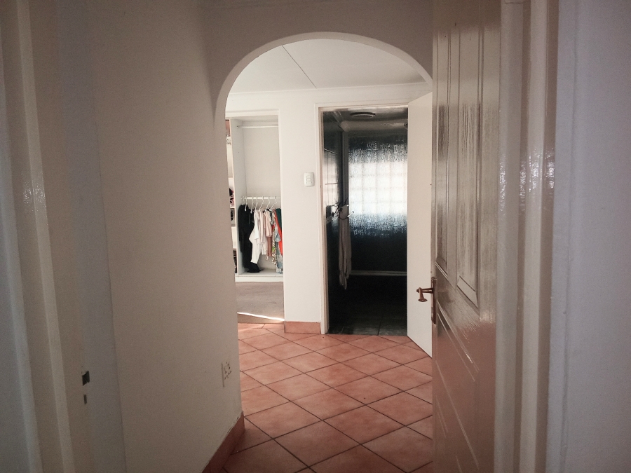 To Let 3 Bedroom Property for Rent in Florentia Gauteng