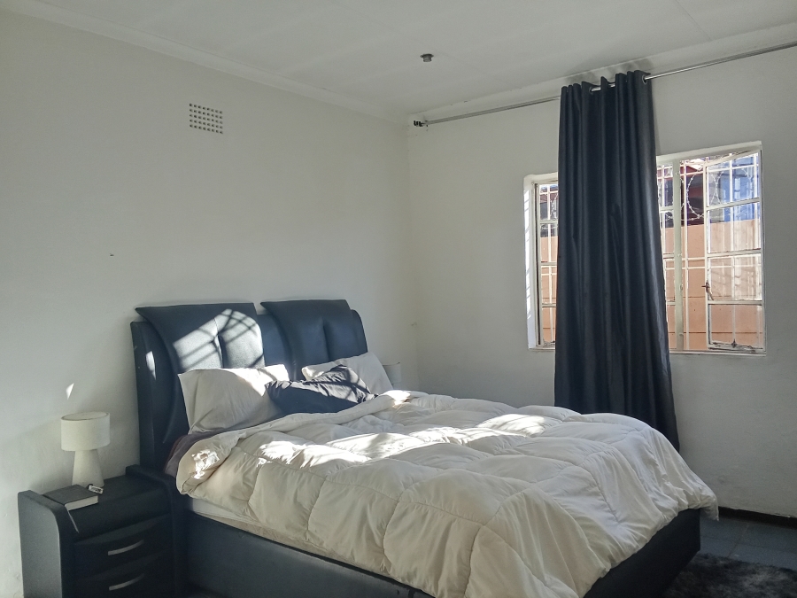 To Let 3 Bedroom Property for Rent in Florentia Gauteng