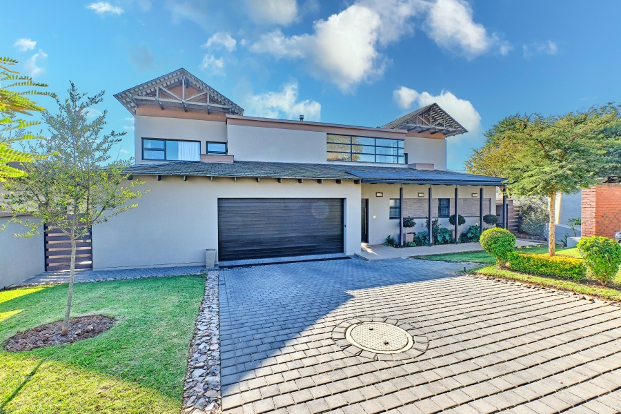 4 Bedroom Property for Sale in Waterfall Country Village Gauteng