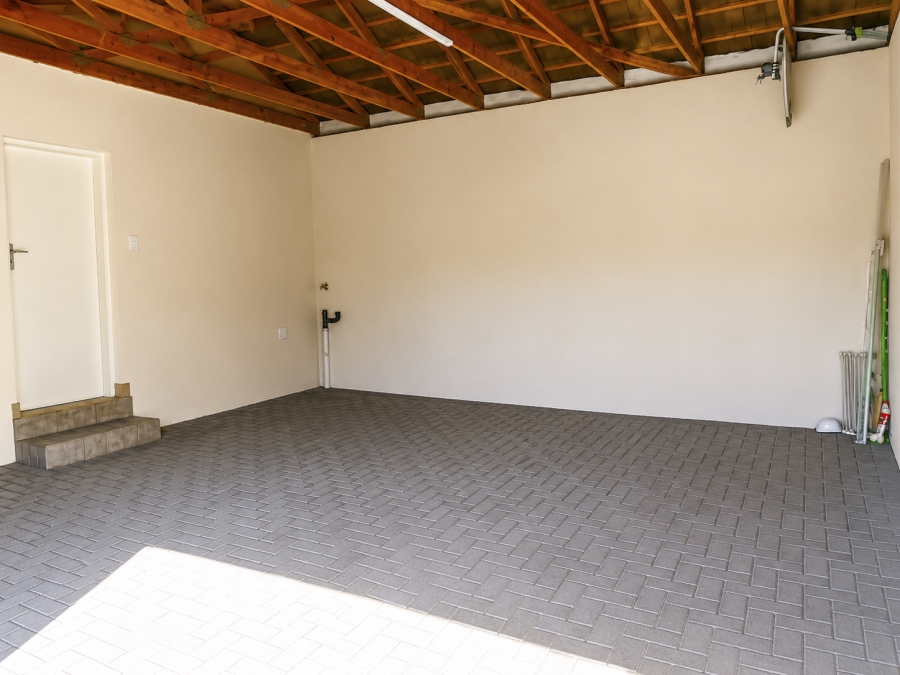 To Let 2 Bedroom Property for Rent in Halfway Gardens Gauteng