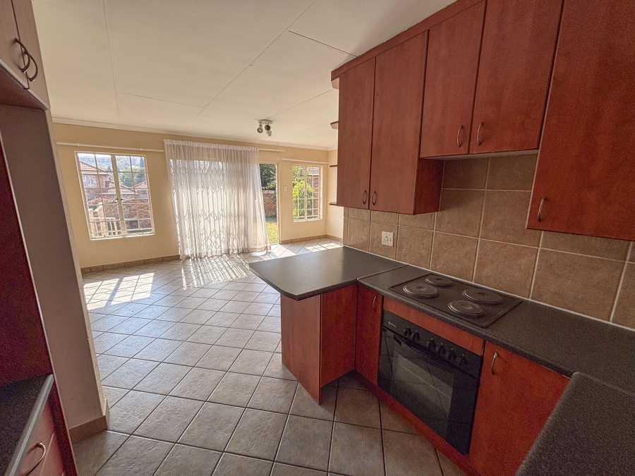 To Let 2 Bedroom Property for Rent in Halfway Gardens Gauteng