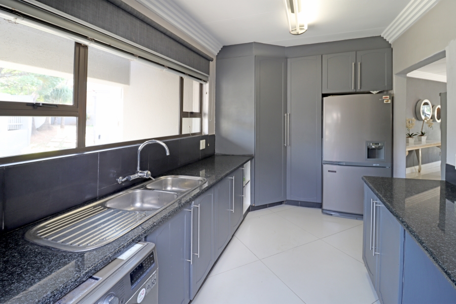 3 Bedroom Property for Sale in Northwold Gauteng
