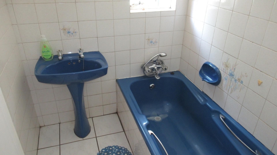 3 Bedroom Property for Sale in Albertsdal Gauteng
