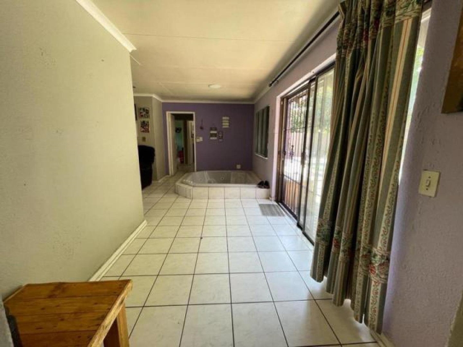 3 Bedroom Property for Sale in Albertsdal Gauteng