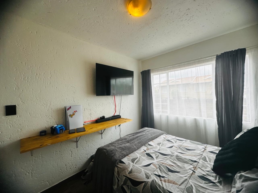 2 Bedroom Property for Sale in Kenleaf Gauteng