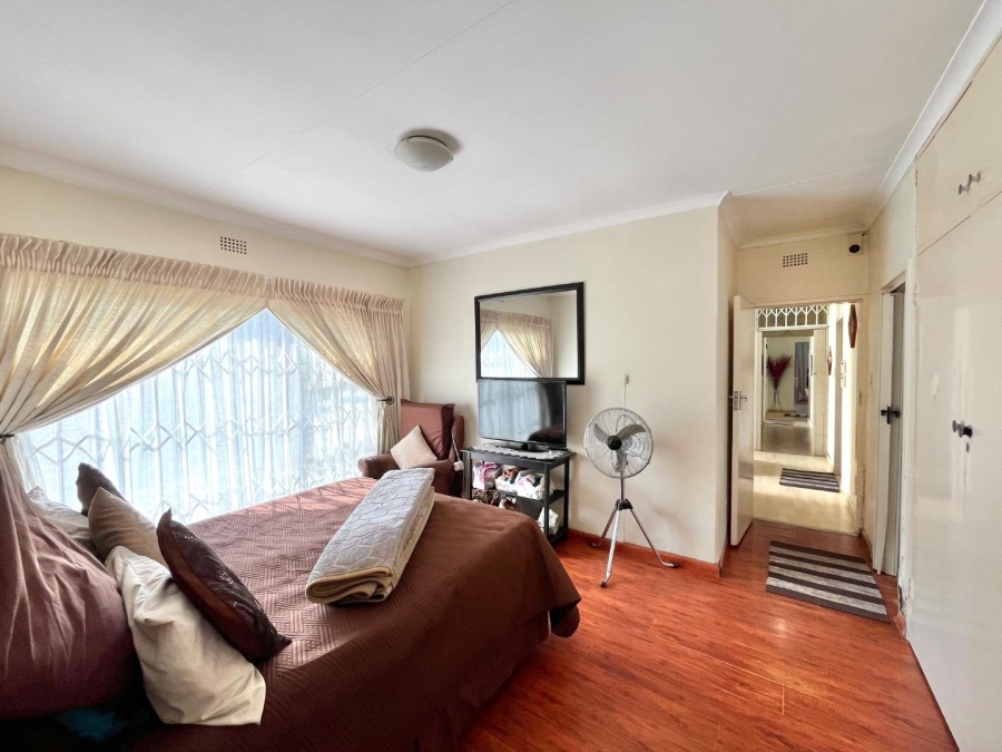 4 Bedroom Property for Sale in Ridgeway Gauteng