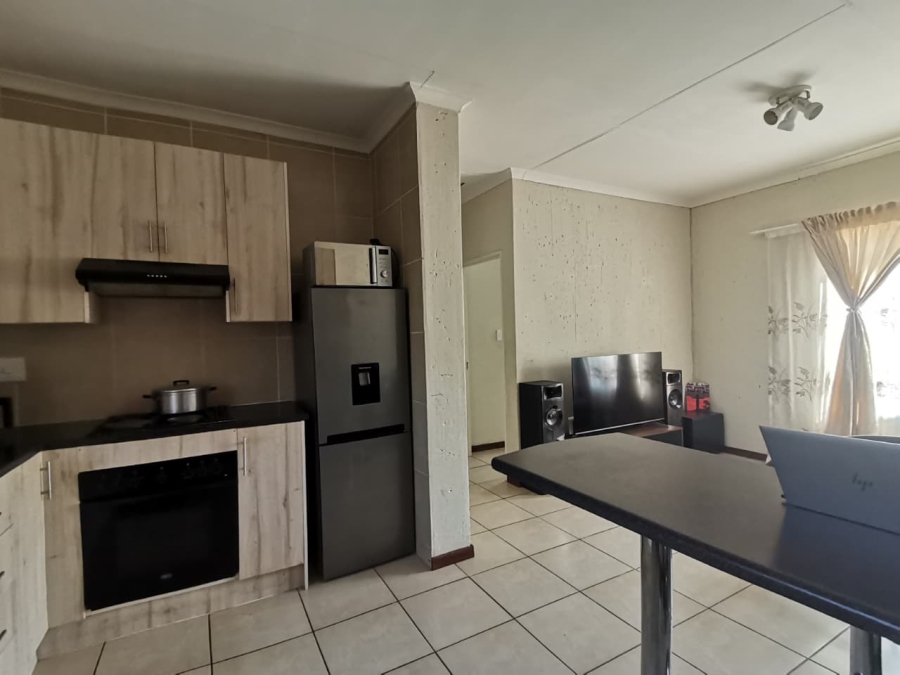 2 Bedroom Property for Sale in Ormonde Gauteng