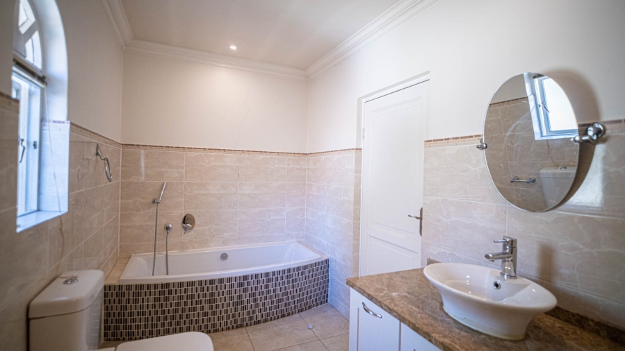 To Let 5 Bedroom Property for Rent in Dainfern Valley Gauteng