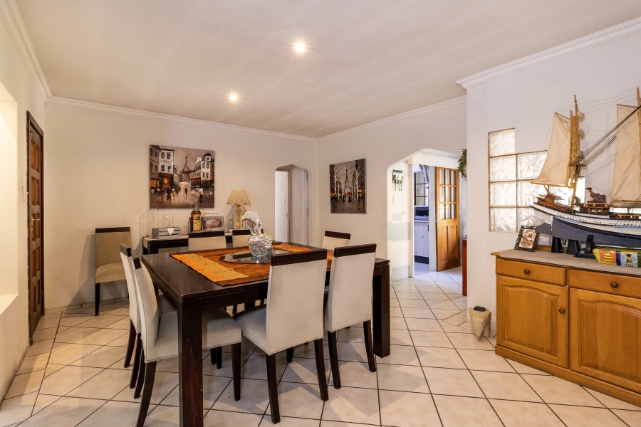 4 Bedroom Property for Sale in Douglasdale Gauteng
