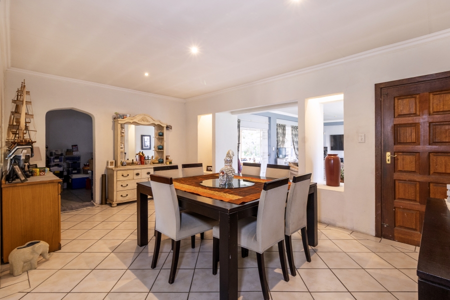 4 Bedroom Property for Sale in Douglasdale Gauteng