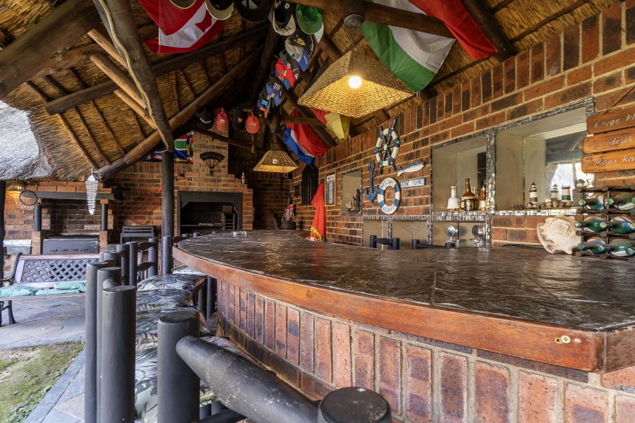 4 Bedroom Property for Sale in Douglasdale Gauteng