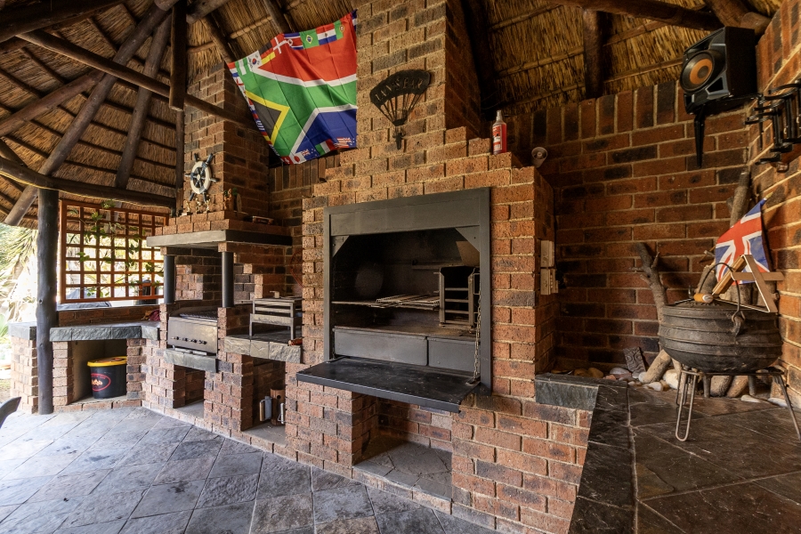4 Bedroom Property for Sale in Douglasdale Gauteng