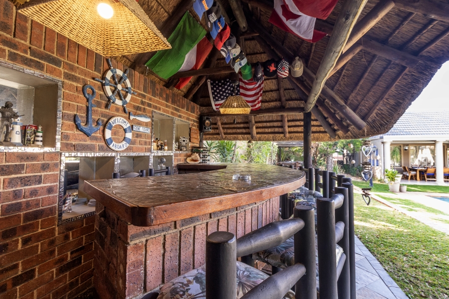 4 Bedroom Property for Sale in Douglasdale Gauteng