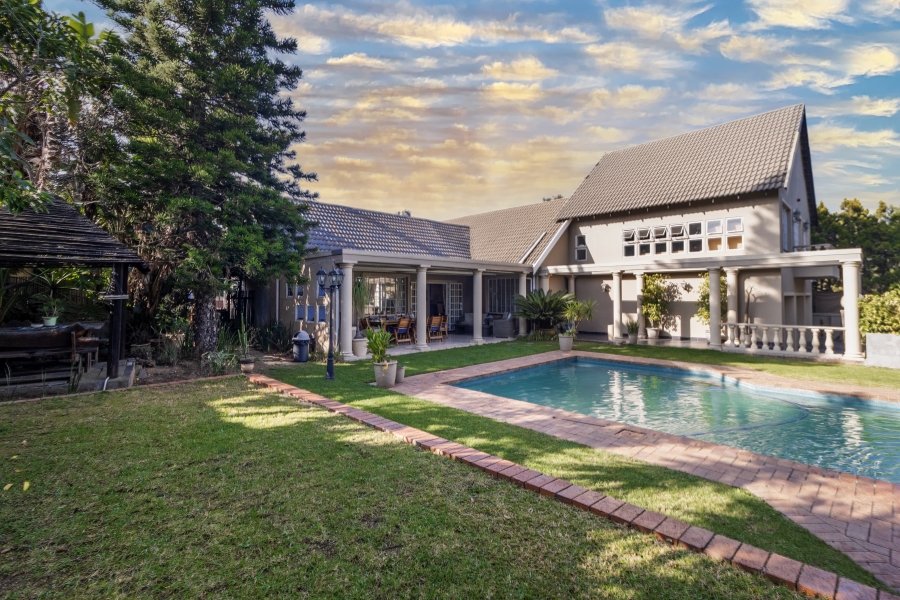 4 Bedroom Property for Sale in Douglasdale Gauteng