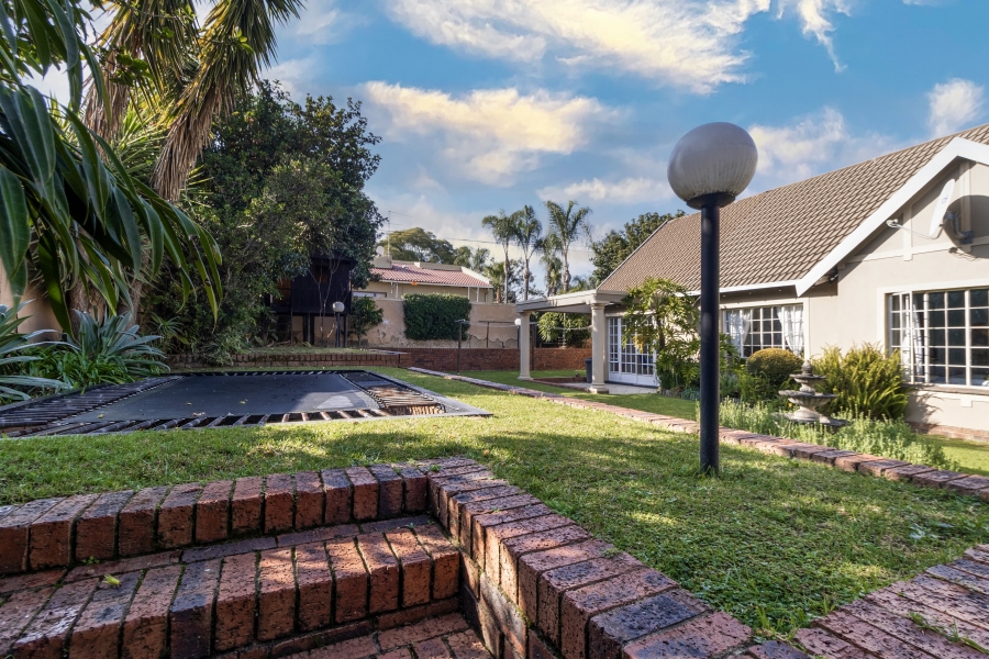 4 Bedroom Property for Sale in Douglasdale Gauteng