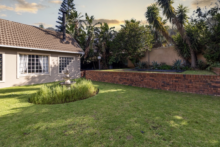 4 Bedroom Property for Sale in Douglasdale Gauteng
