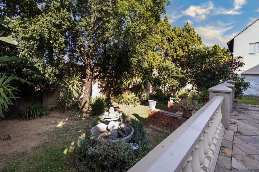 4 Bedroom Property for Sale in Douglasdale Gauteng