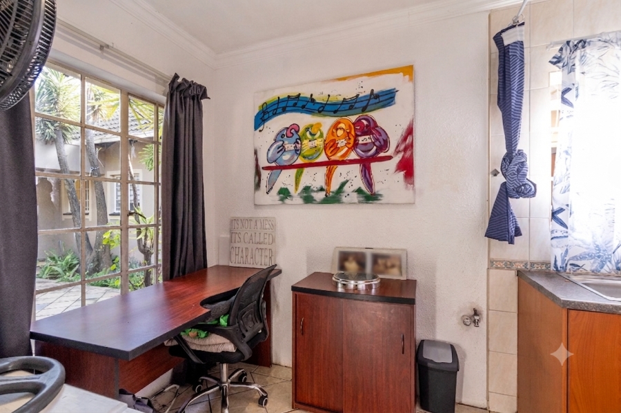 4 Bedroom Property for Sale in Douglasdale Gauteng