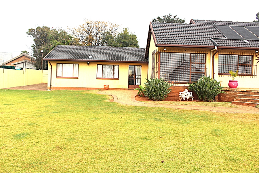 3 Bedroom Property for Sale in Horison Gauteng