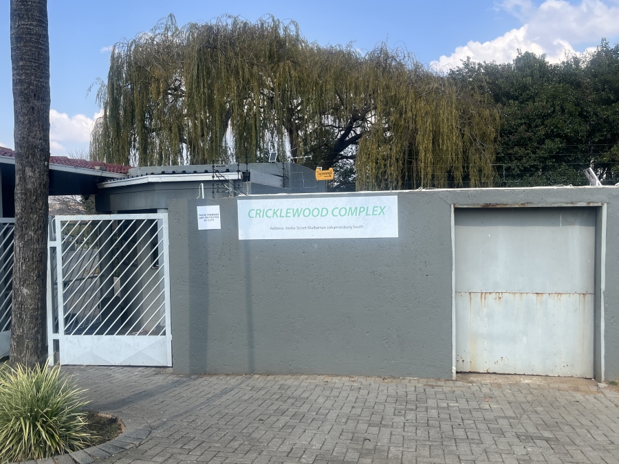 2 Bedroom Property for Sale in Mulbarton Gauteng