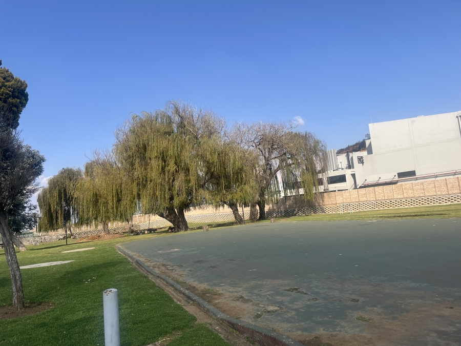2 Bedroom Property for Sale in Mulbarton Gauteng