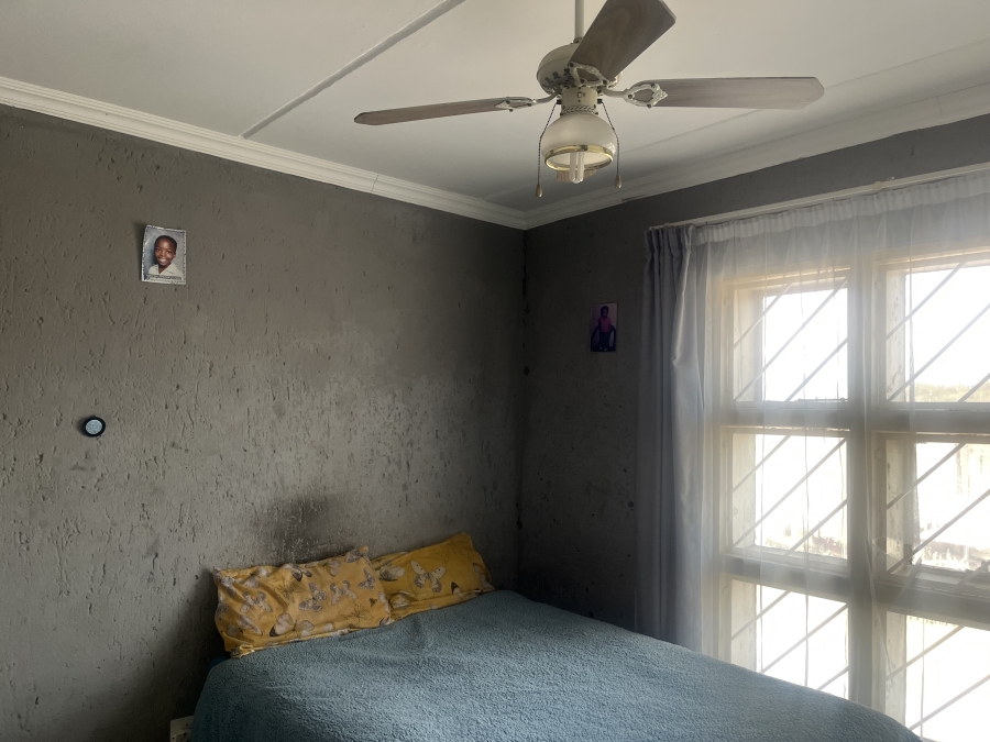 2 Bedroom Property for Sale in Mulbarton Gauteng